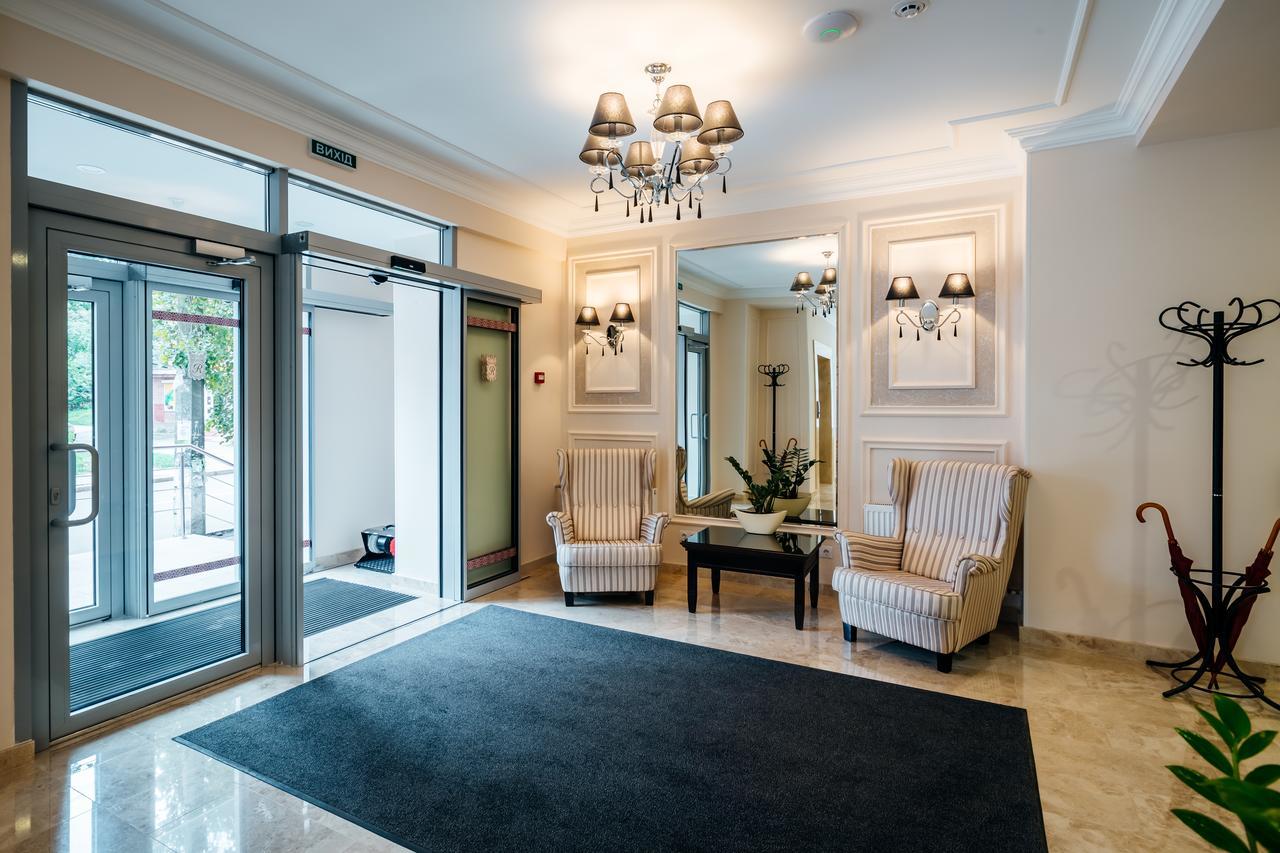 Optima Collection Czernihów Zewnętrze zdjęcie