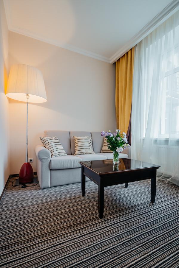 Optima Collection Czernihów Zewnętrze zdjęcie